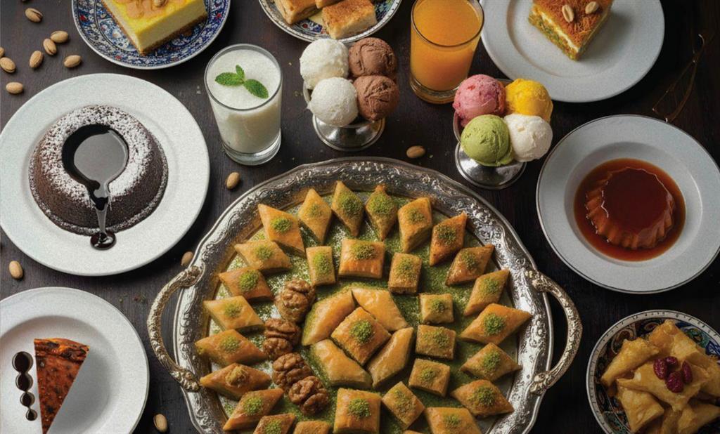 الحلويات